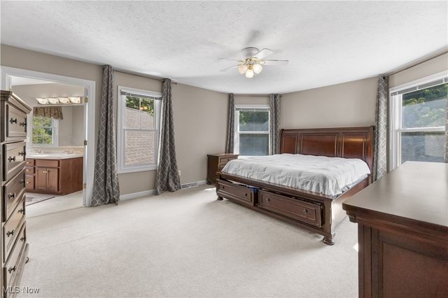 6931 Chairmans Court, Concord, OH 44060