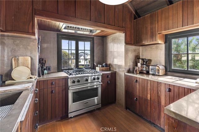 310 Hawthorne Road, Laguna Beach, CA 92651