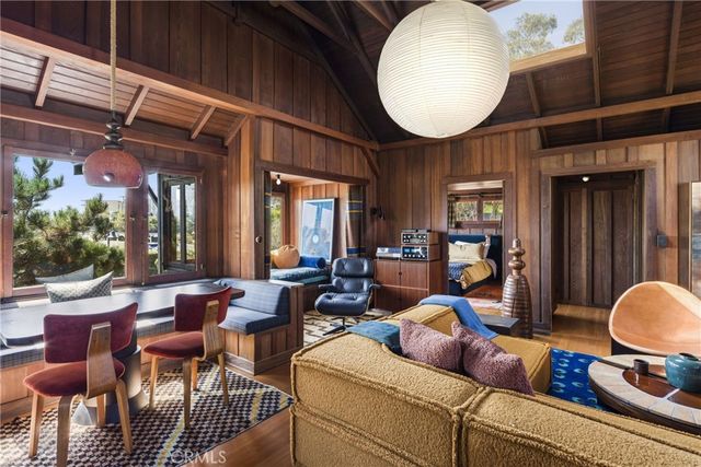 310 Hawthorne Road, Laguna Beach, CA 92651
