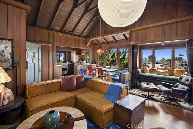 310 Hawthorne Road, Laguna Beach, CA 92651