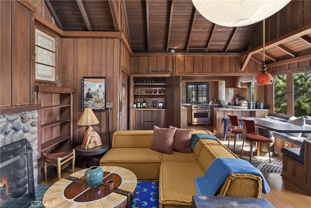 310 Hawthorne Road, Laguna Beach, CA 92651