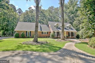 240 Ginger Cake Trail, Fayetteville, GA 30214