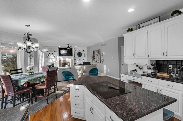 2348 W Trail Drive, Olathe, KS 66061