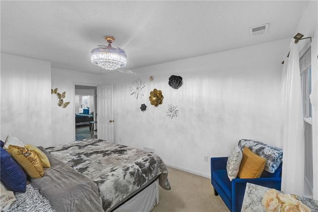 2348 W Trail Drive, Olathe, KS 66061