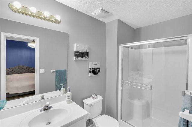 2348 W Trail Drive, Olathe, KS 66061