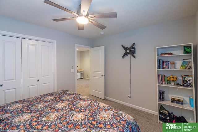 18363 Sage Street, Omaha, NE 68136