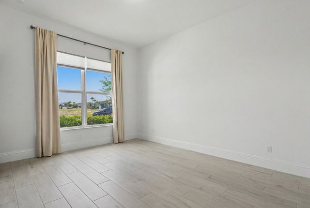 9163 SW Pinnacle Place, Port St. Lucie, Port St Lucie, FL 34987