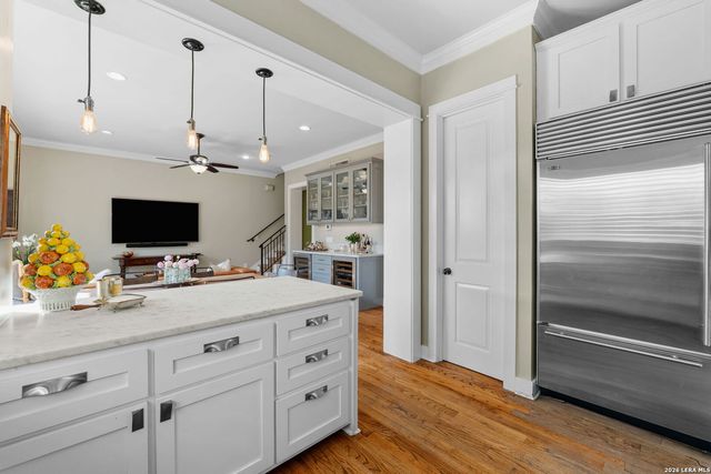 137 Katherine Ct Unit 3, San Antonio, TX 78209