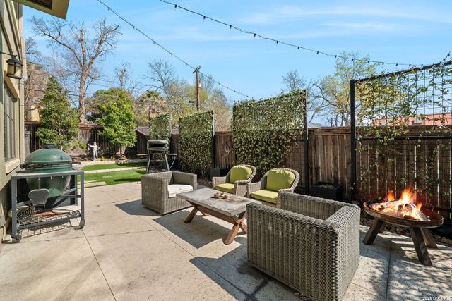 137 Katherine Ct Unit 3, San Antonio, TX 78209