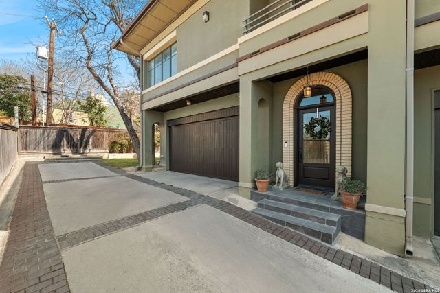 137 Katherine Ct Unit 3, San Antonio, TX 78209