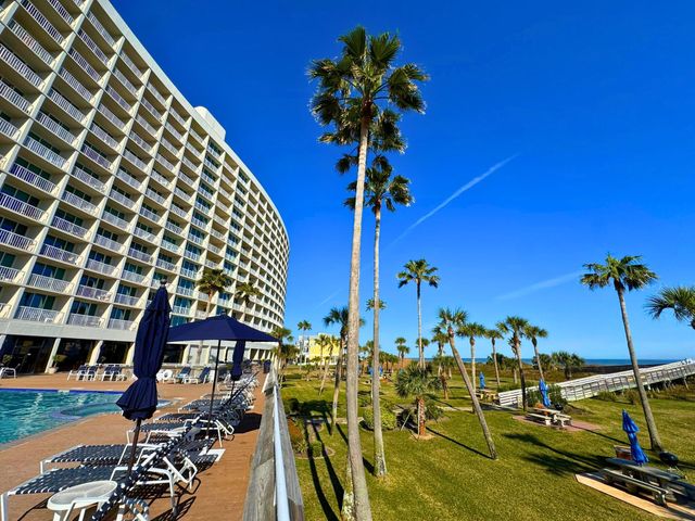 1401 E Beach Drive 109, Galveston, TX 77550