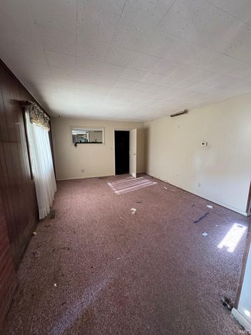 1018 N Lincolnshire Boulevard, Marion, IN 46952