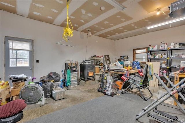 2055 Broker Road, Lapeer, MI 48446