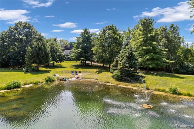 2055 Broker Road, Lapeer, MI 48446