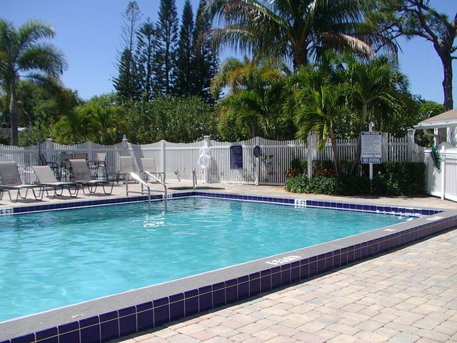 2555 Pga Boulevard 73, Palm Beach Gardens, FL 33410