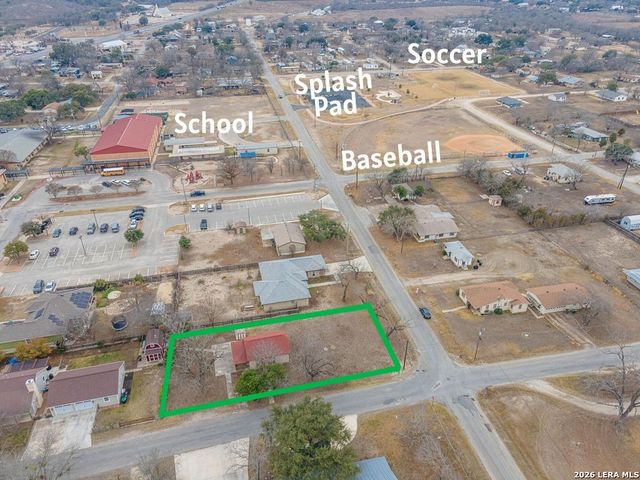 1516 Mexico, Castroville, TX 78009