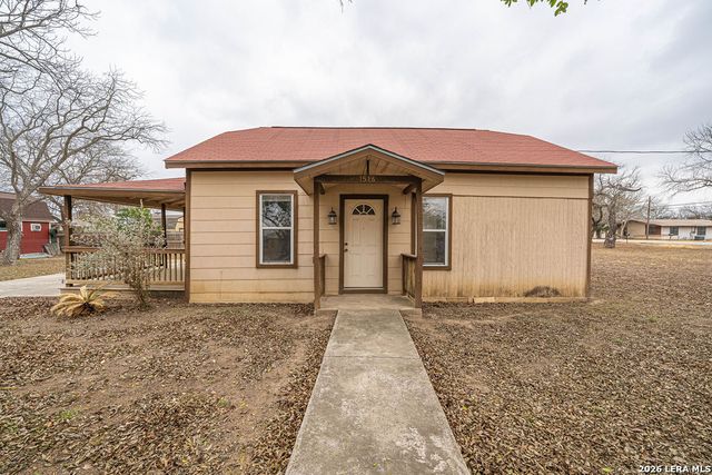1516 Mexico, Castroville, TX 78009