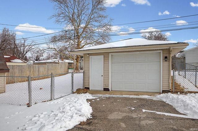 2211 N 24th Street, Lafayette, IN 47904