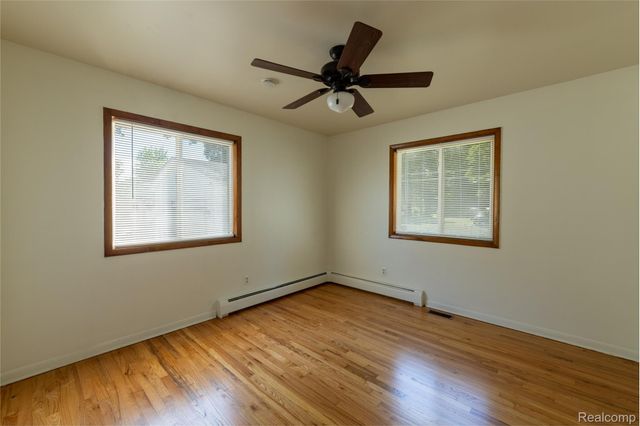 13390 Cogswell Street, Romulus, MI 48174