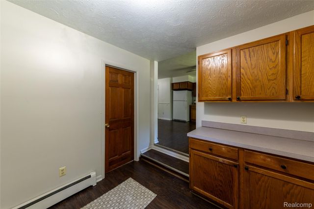 13390 Cogswell Street, Romulus, MI 48174