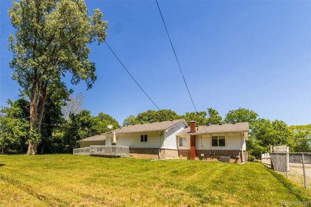 13390 Cogswell Street, Romulus, MI 48174