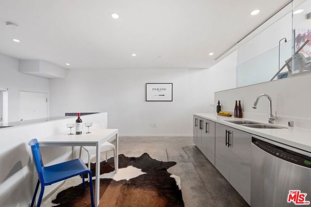 803 Wilcox Avenue 4, Los Angeles, CA 90038