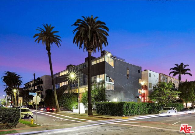 803 Wilcox Avenue 4, Los Angeles, CA 90038