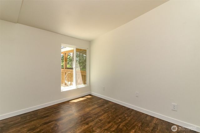 17807 43rd Avenue E, Tacoma, WA 98446