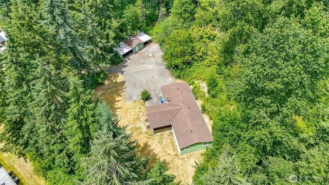 17807 43rd Avenue E, Tacoma, WA 98446