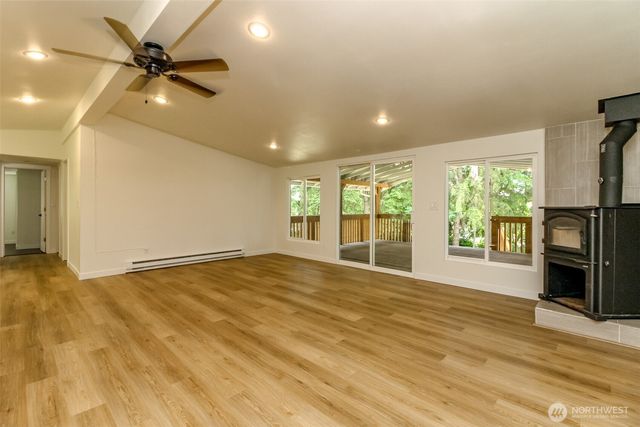 17807 43rd Avenue E, Tacoma, WA 98446