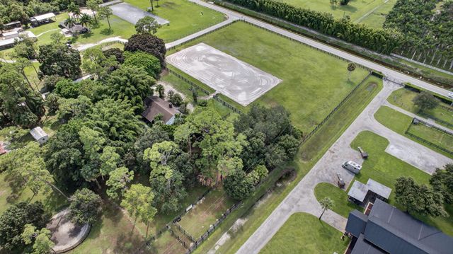 2340 B Road, Loxahatchee Groves, FL 33470