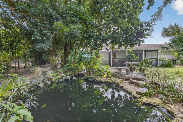 2340 B Road, Loxahatchee Groves, FL 33470