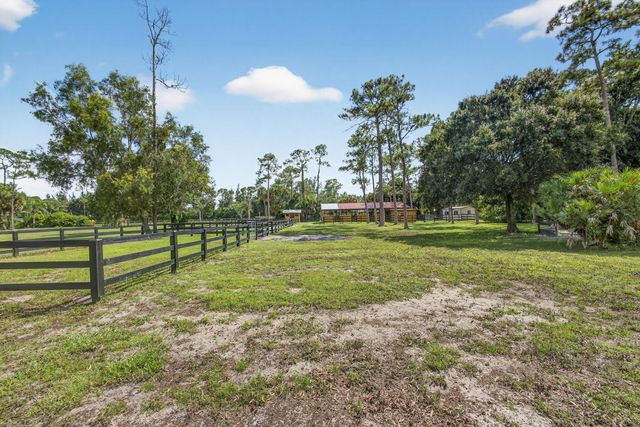 2340 B Road, Loxahatchee Groves, FL 33470