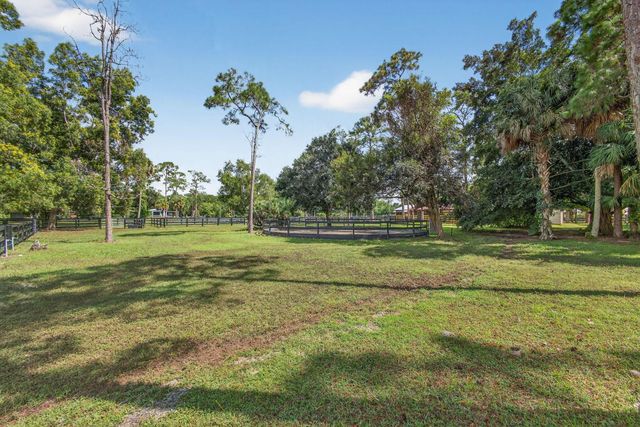 2340 B Road, Loxahatchee Groves, FL 33470