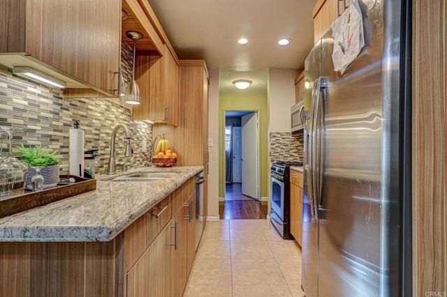 524 Parkbrook st Street, Spring Valley, CA 91977