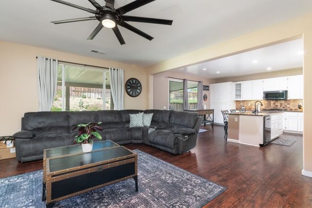 28696 Belmont Park Way, Moreno Valley, CA 92555