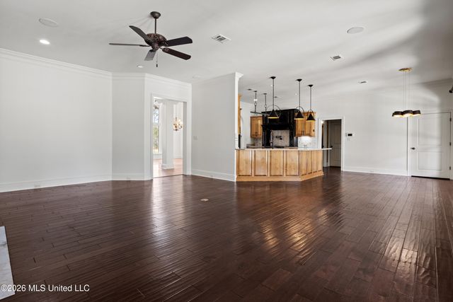 23337 Stablewood Circle, Pass Christian, MS 39571