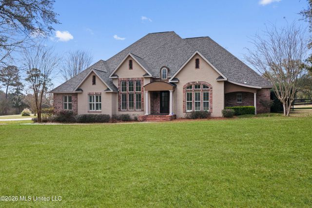 23337 Stablewood Circle, Pass Christian, MS 39571