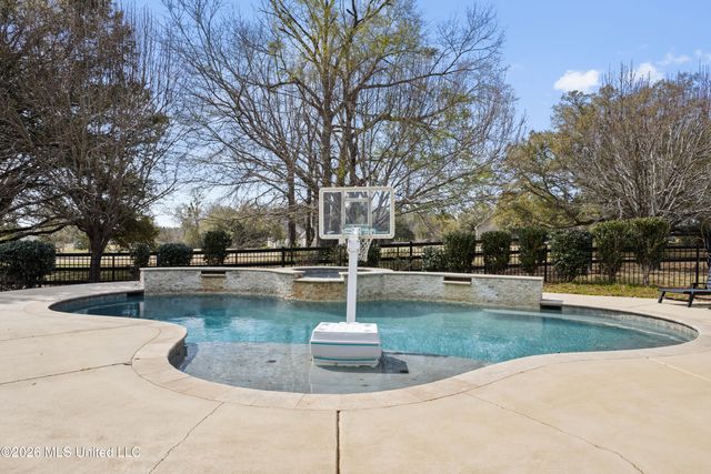 23337 Stablewood Circle, Pass Christian, MS 39571