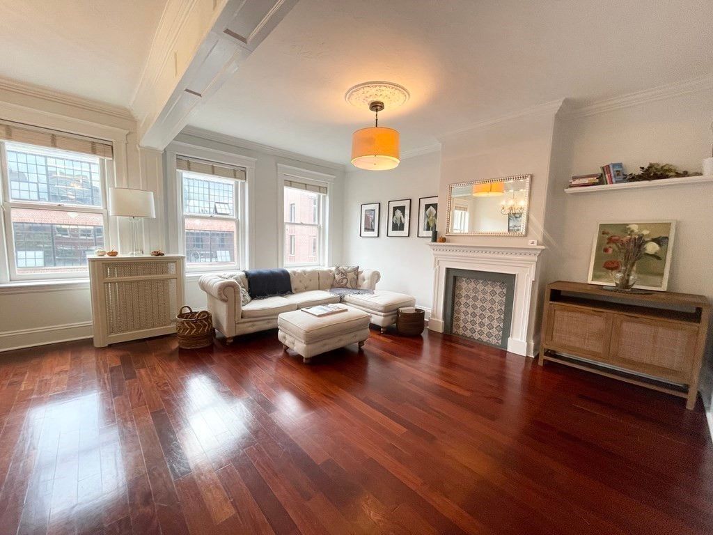 145 Charles Street 4, Boston, MA 02114