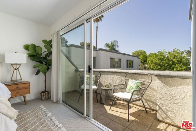 18515 Mayall Street K, Los Angeles, CA 91324