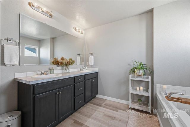 7776 E Merganser Dr., Nampa, ID 83687