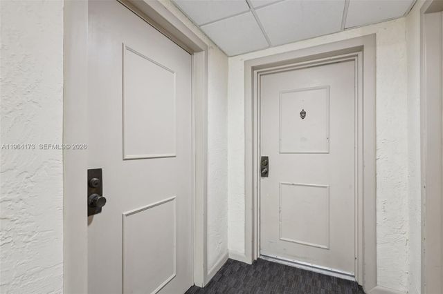 2201 Brickell Ave 77, Miami, FL 33129