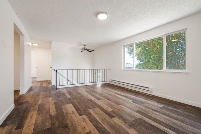 127 Pineview Ct, Cheney, WA 99004