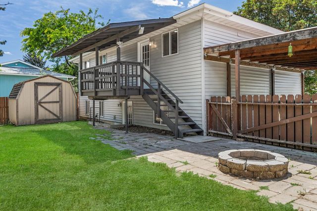 127 Pineview Ct, Cheney, WA 99004