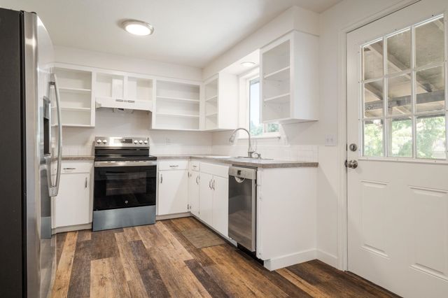 127 Pineview Ct, Cheney, WA 99004