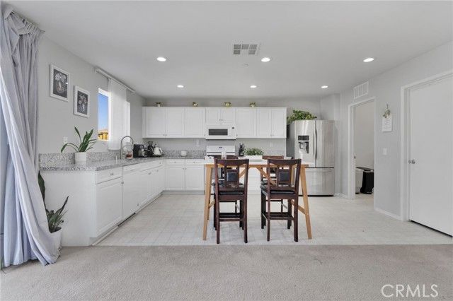 15954 Silver Tip Way, Victorville, CA 92394