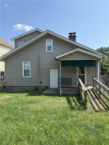 606 N Railroad St, Penn Twp, PA 15675