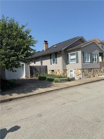 606 N Railroad St, Penn Twp, PA 15675