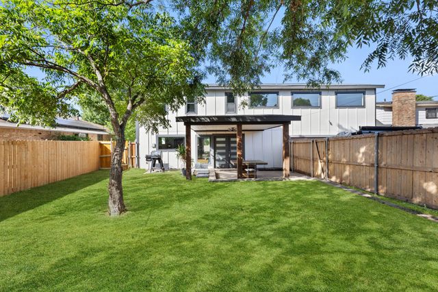 5936 Spring Glen Drive, Dallas, TX 75232